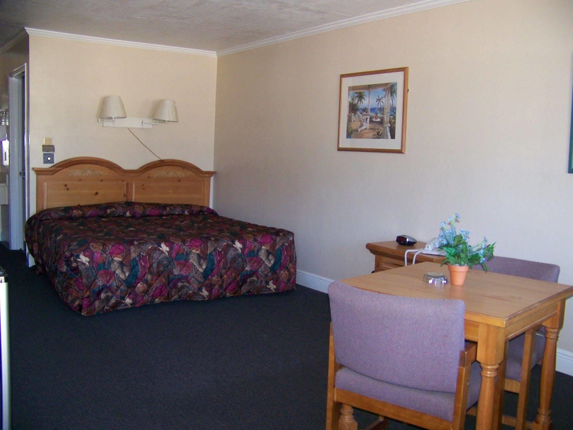 Emerald Sands Inn Мілтон Екстер'єр фото